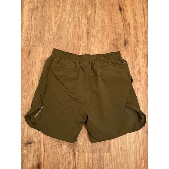 Squat Wolf Green Shorts with Compression Size Medium - Picture 3 of 3